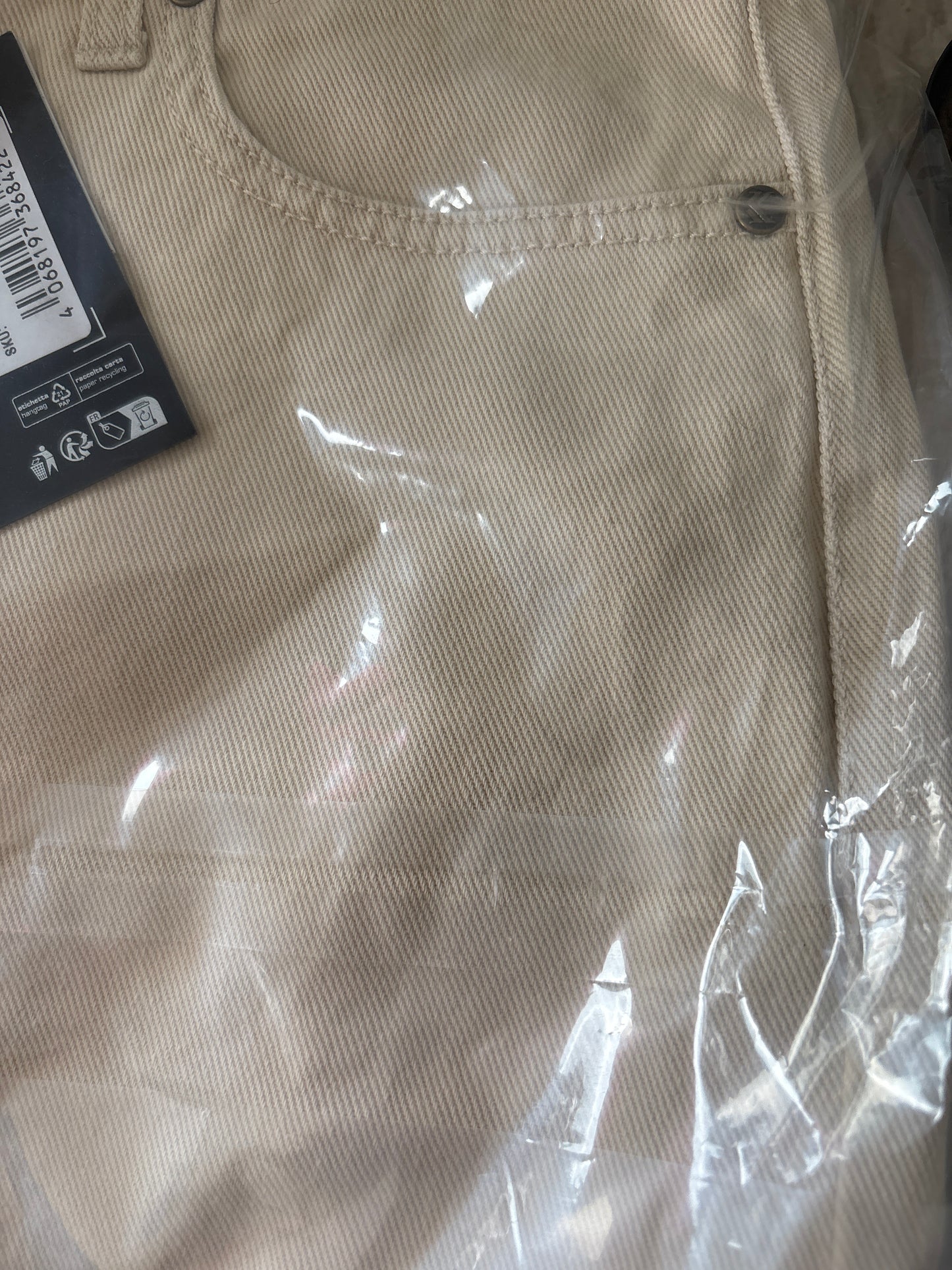 Karl Kani Jeans, Größe M in beige