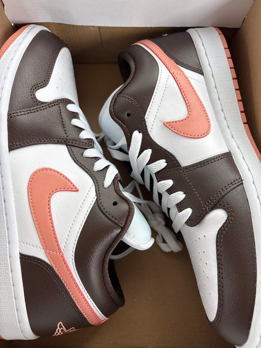 Nike Air Jordan 1 low, weiss/braun/lachs, Größe 41