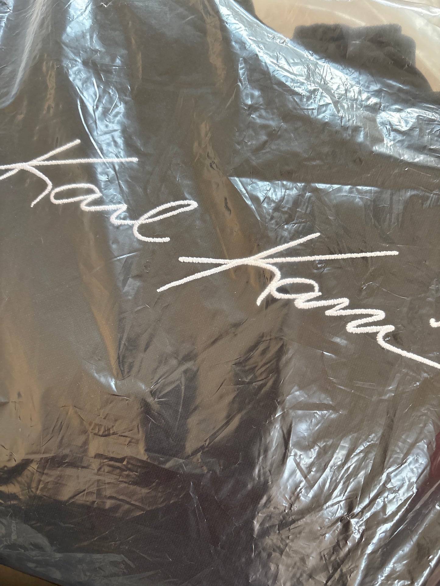 Karl Kani Hoodie, Größe XXL, schwarz/Aufschrift