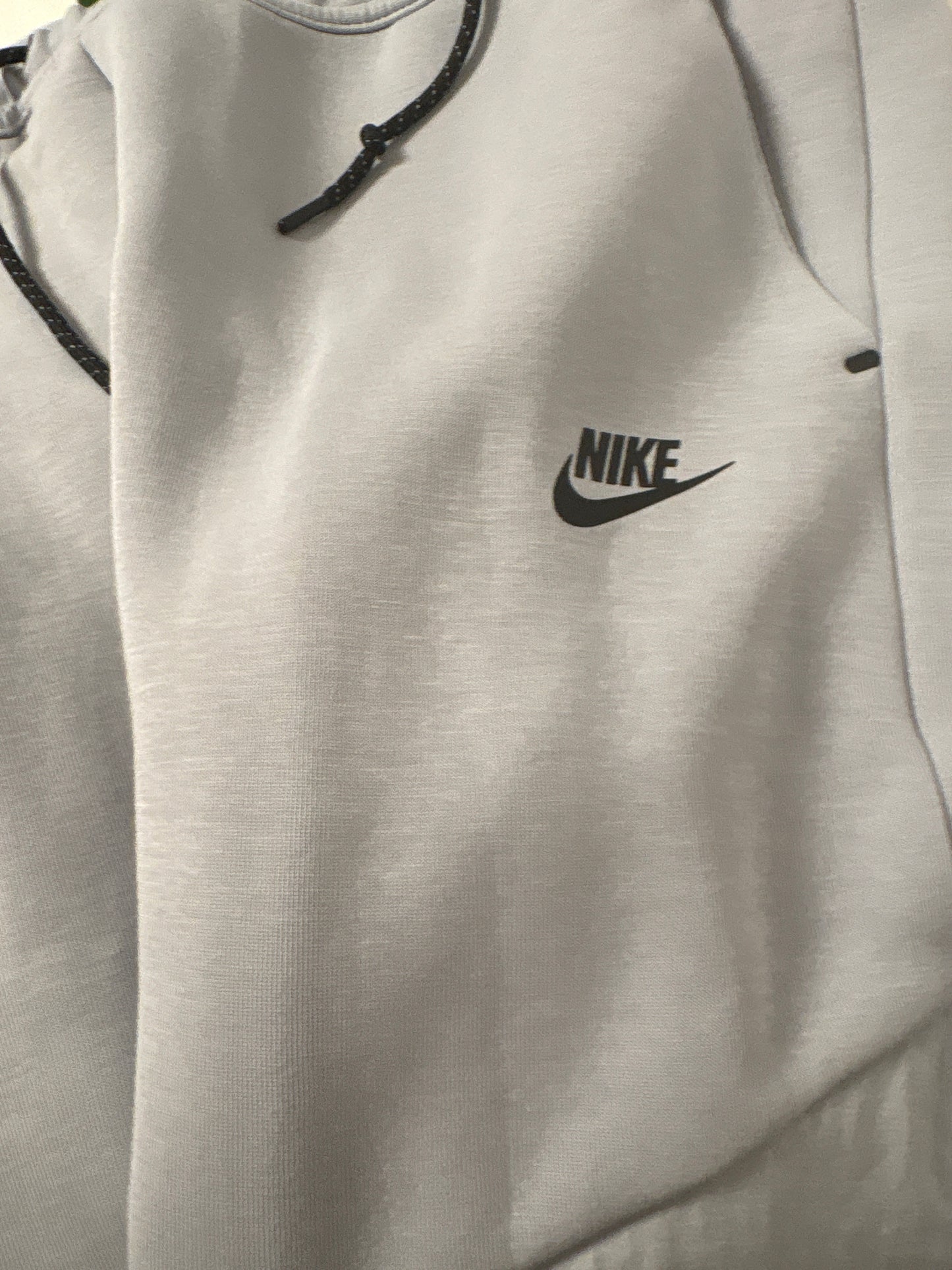 Nike Techfit Jogginghose in grau, Größe wählbar