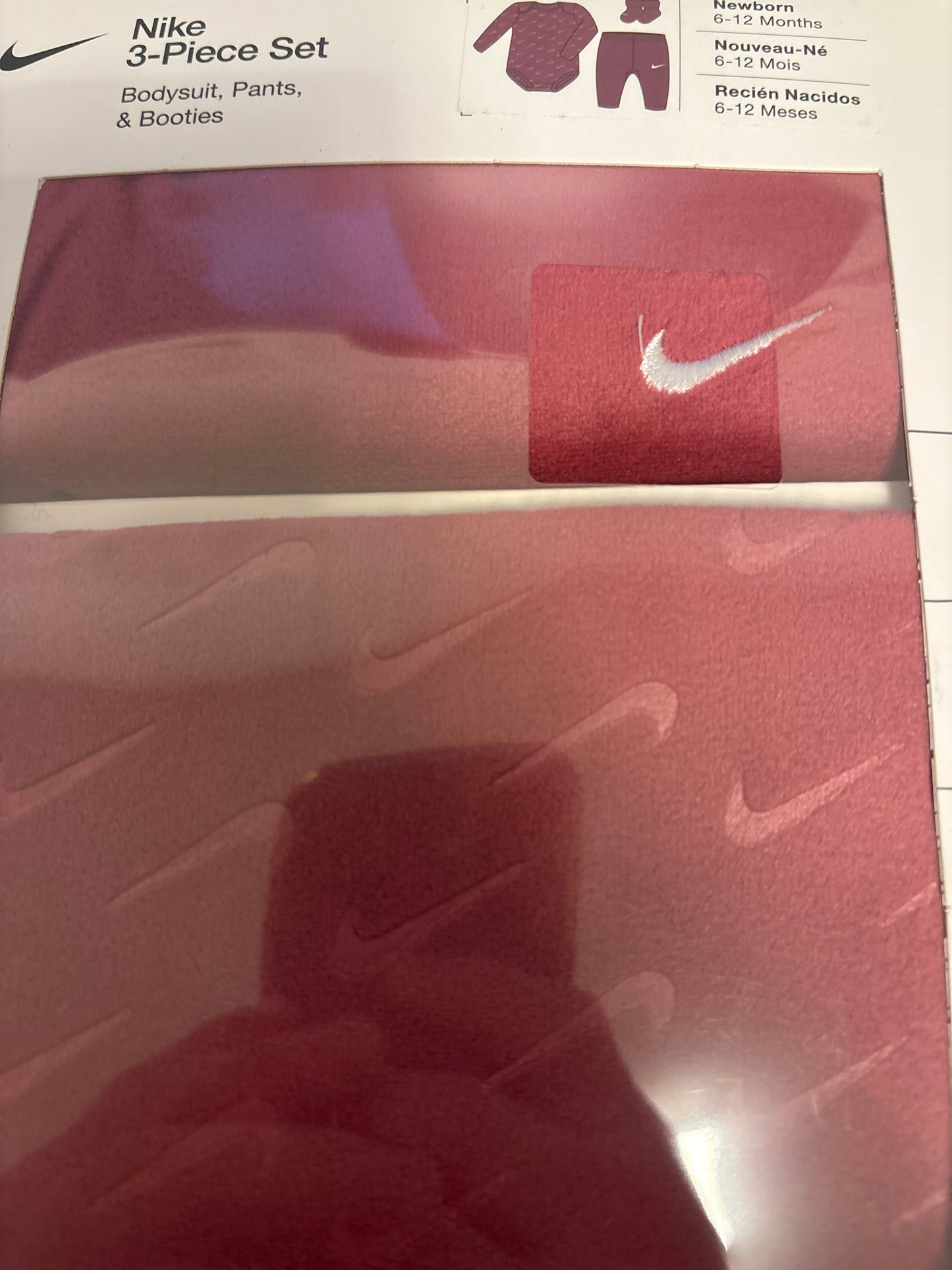 Nike 3er Set für Neugeborene, 6-12 Monate in rot