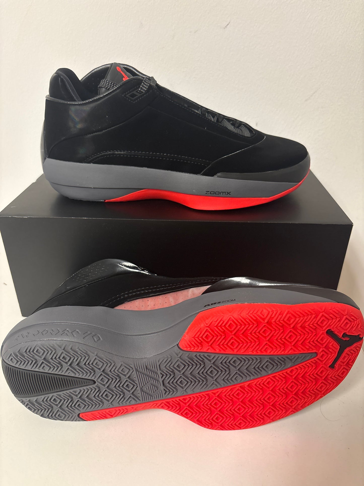 Nike Air Jordan 40, Größe 42,5 in schwarz