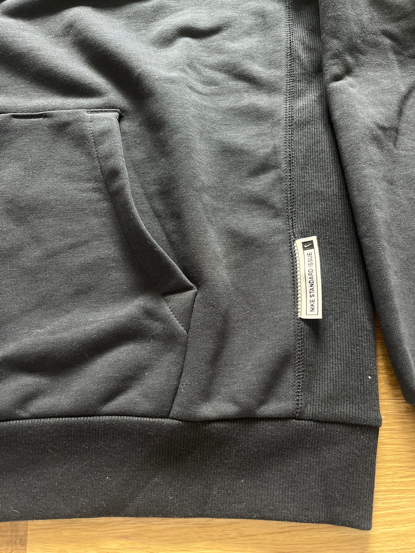 Nike x Los Angeles Lakers Hoodie in schwarz, Größe L