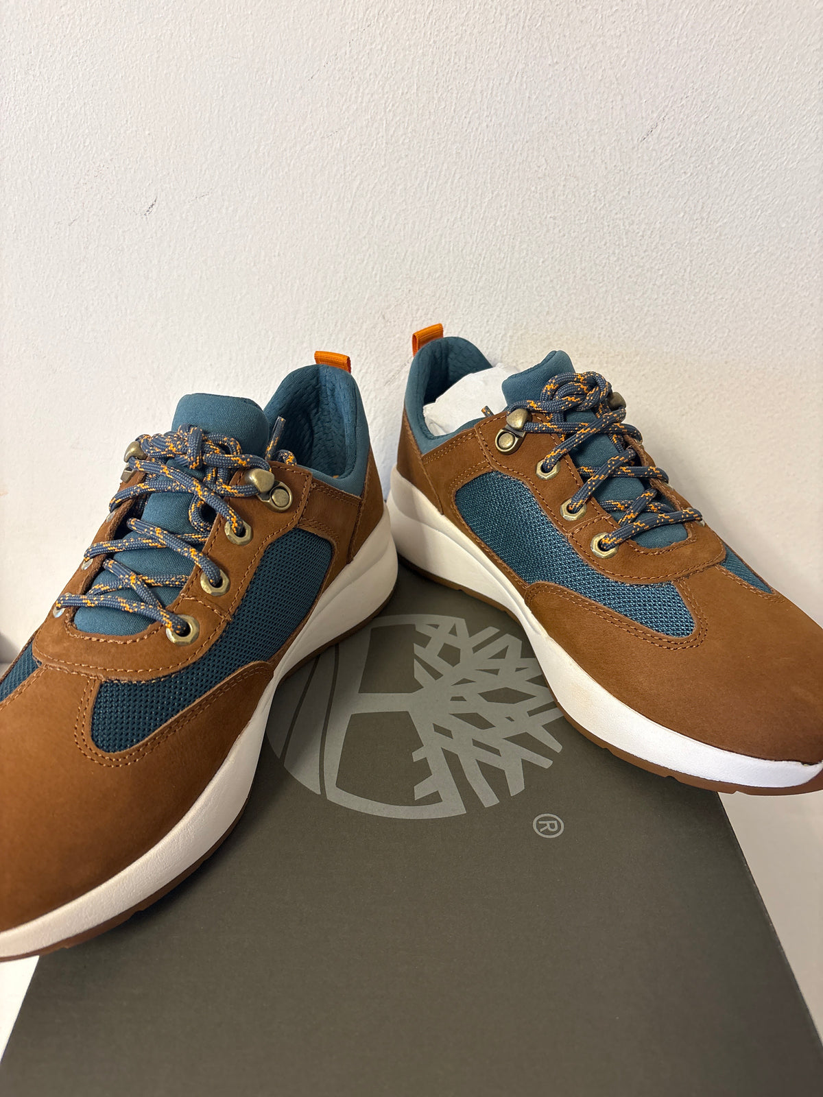 Timberland Borough Project Low Hiker Rust Nubuck, braun/weiss, Größe wählbar