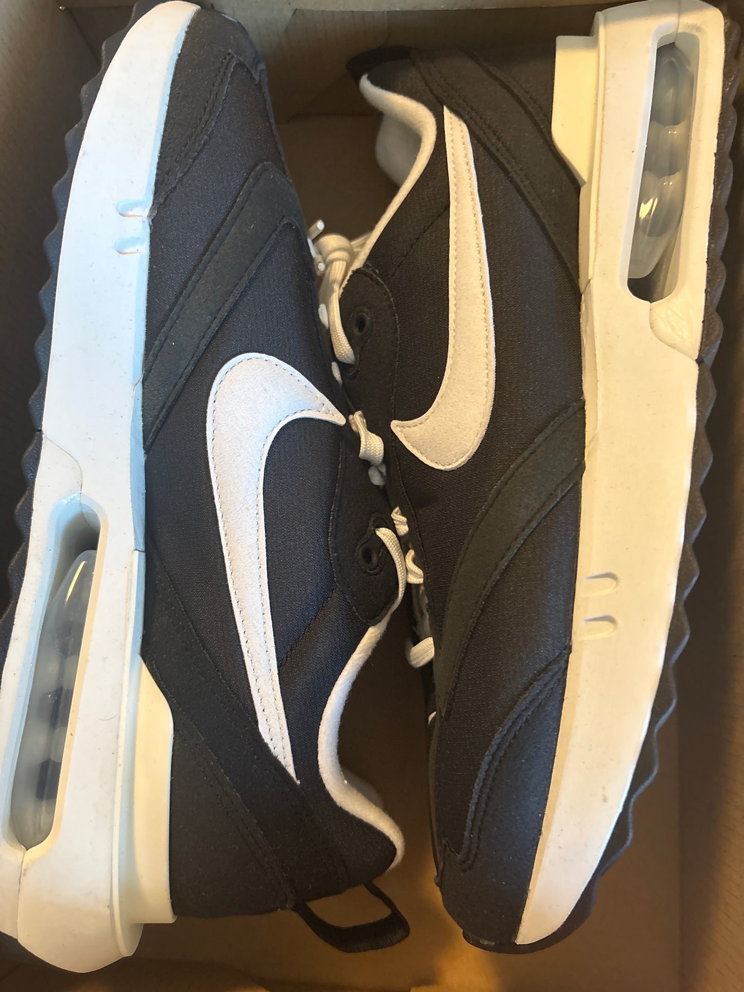 Nike Air Max Dawn, Größe 42,5