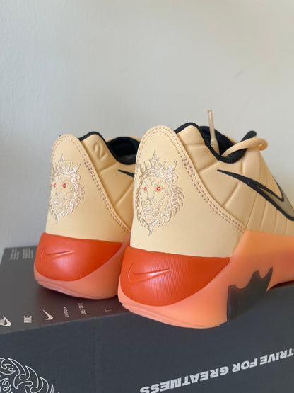 Nike Lebron Witness IX in orange/gold/schwarz, Größe wählbar
