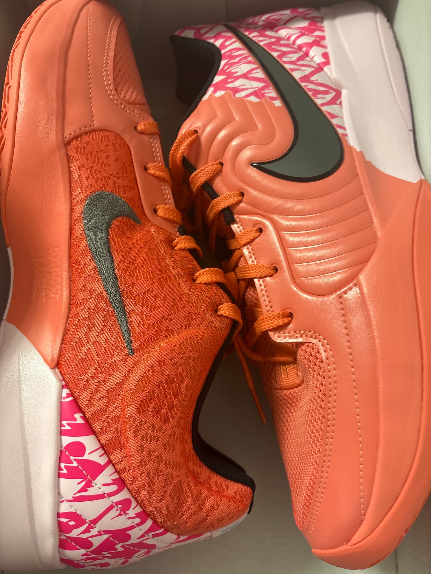 Nike JA2 Heart eyes, Größe 49,5