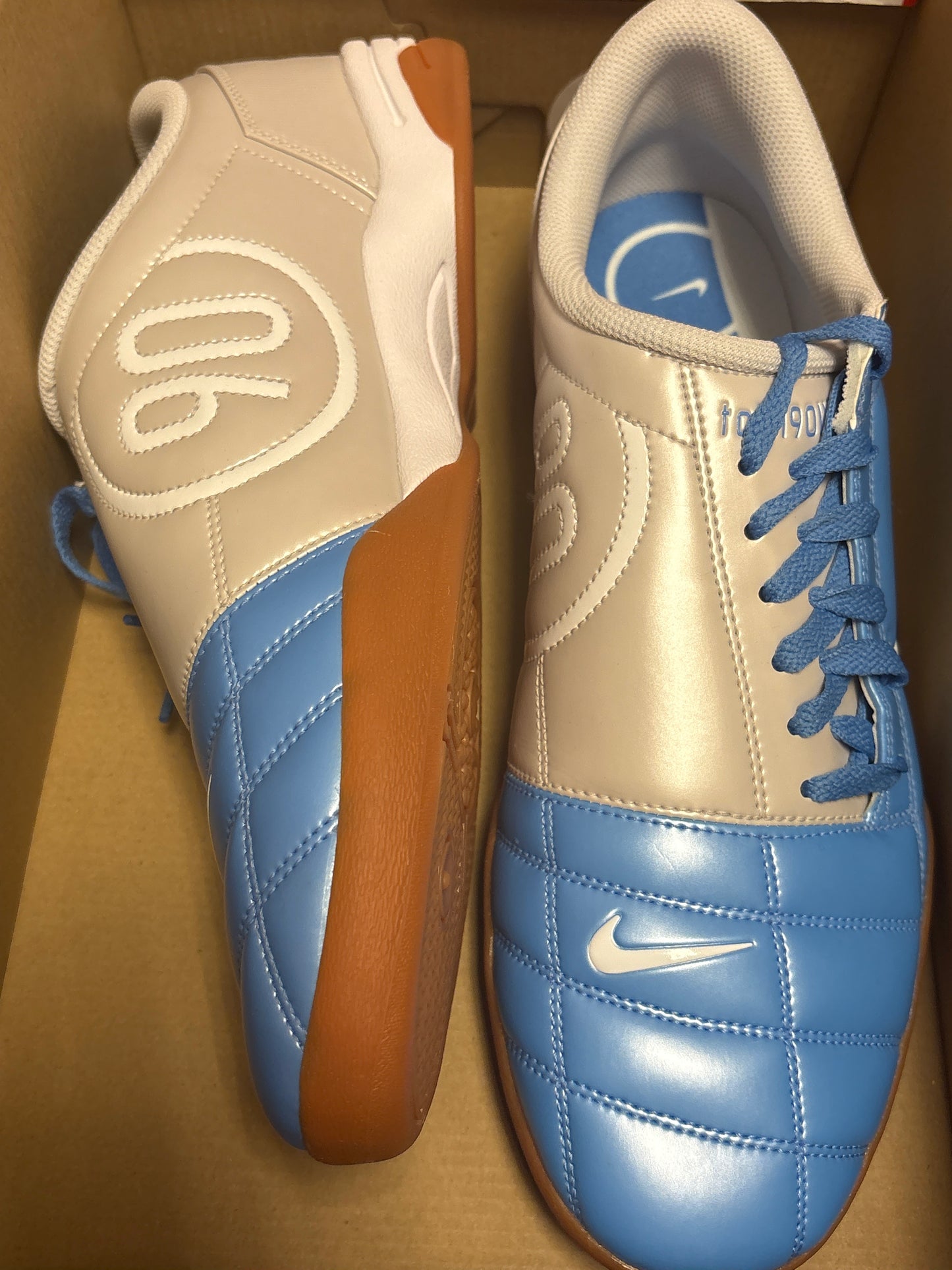 Nike Total 90 in blau/weiß, Größe 47,5