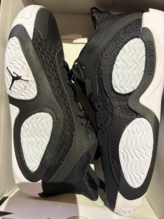 Nike Jordan Tatum 2, in weiss/schwarz, Gr. 39