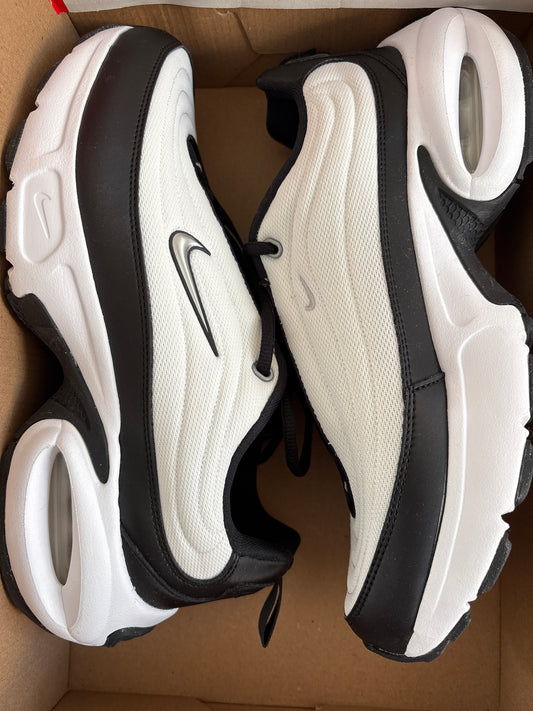 Nike Air Max Portal in schwarz/weiss/silber, Gr. 46