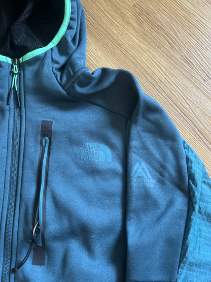 The North Face Damen cropped Joggingjacke „Mountain Athletics“ in Türkis, Größe XS