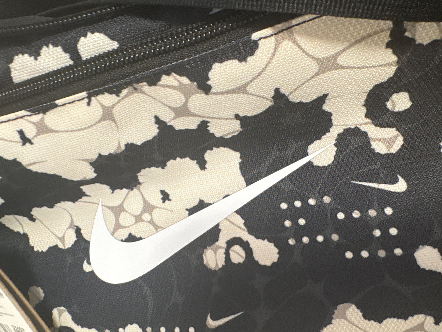 Nike Sporttasche Muster, 24 Liter