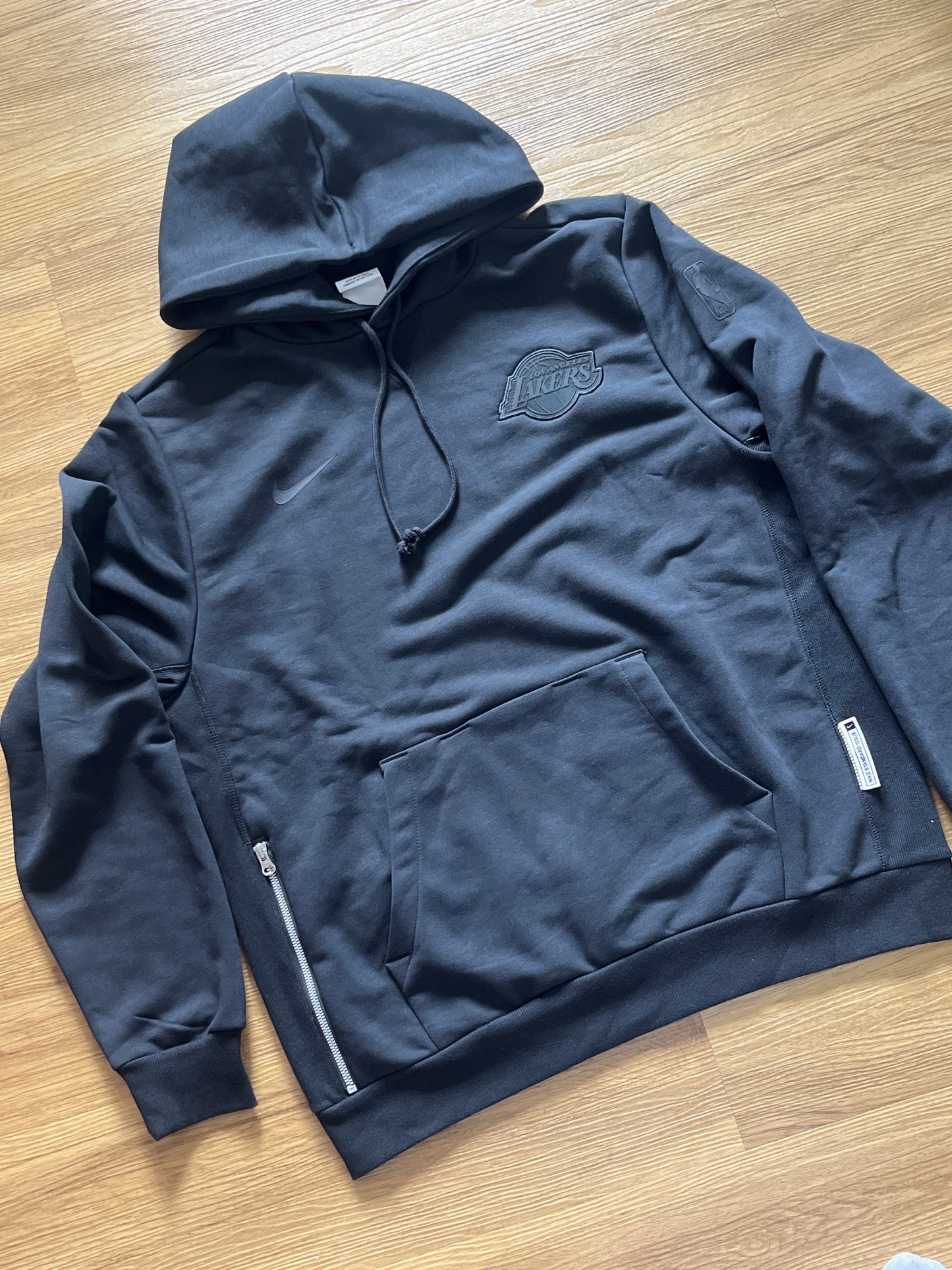 Nike x Los Angeles Lakers Hoodie in schwarz, Größe L