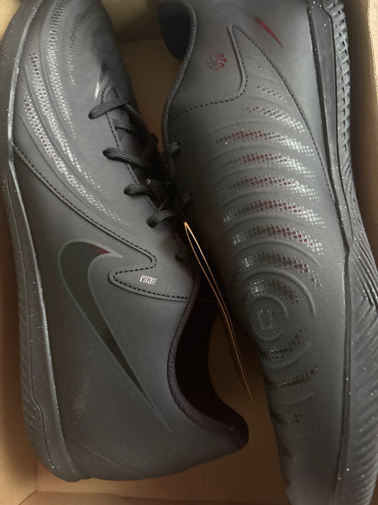 Nike Phantom GX 2 Club IC, Größe 47