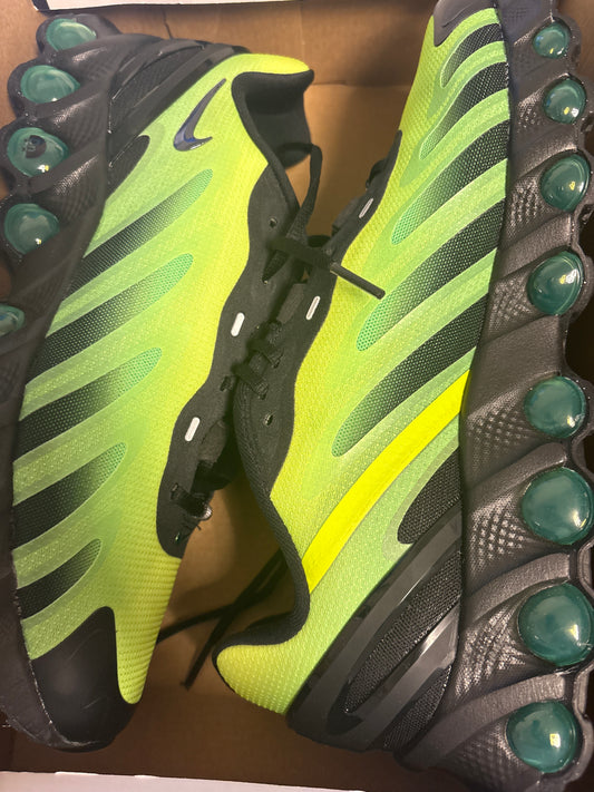 Nike AirMax DN8 in grün/schwarz, Gr. Wählbar