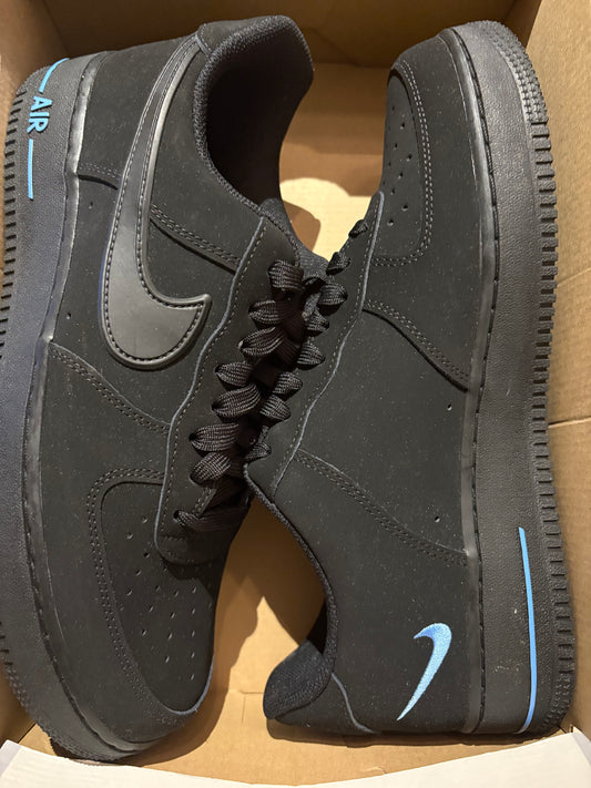 Nike Air Force 1 Größe wählbar in schwarz mit blau