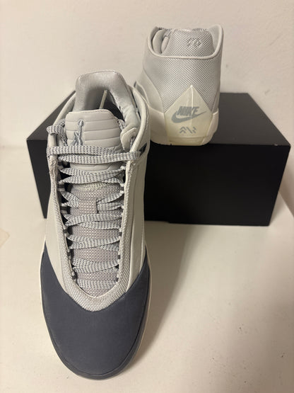 Nike Air Jordan 40, Größe 39 in grau