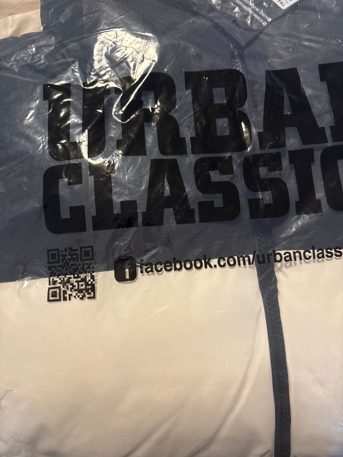 Urban classics Weste, Größe XL in beige/schwarz