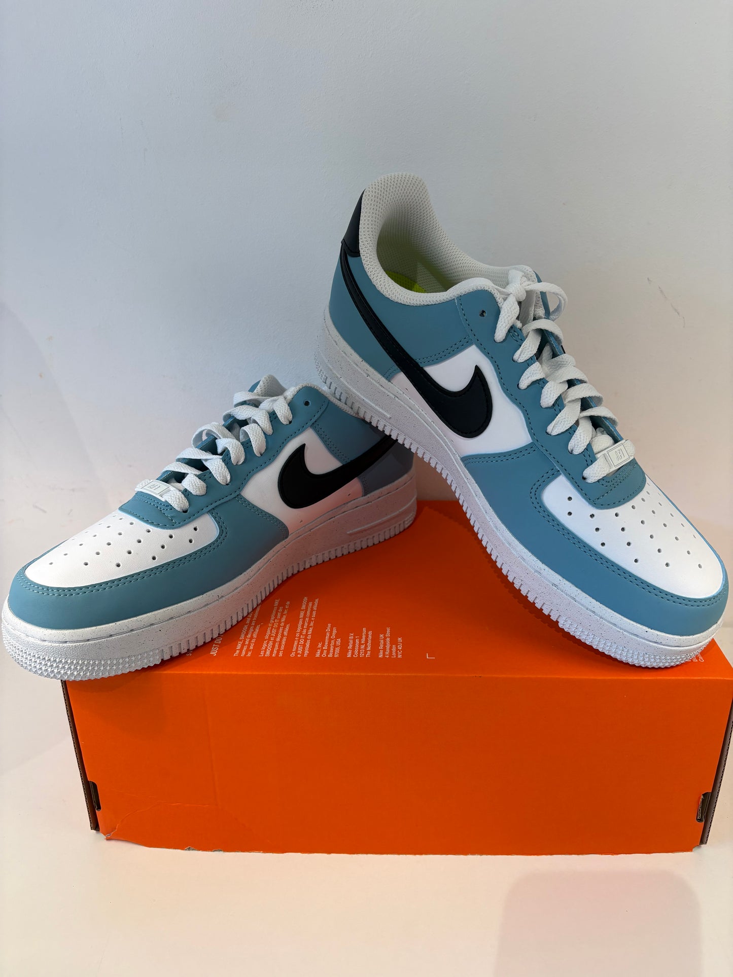 Nike Air Force 1 weiss/blau/schwarz, Größe 40,5