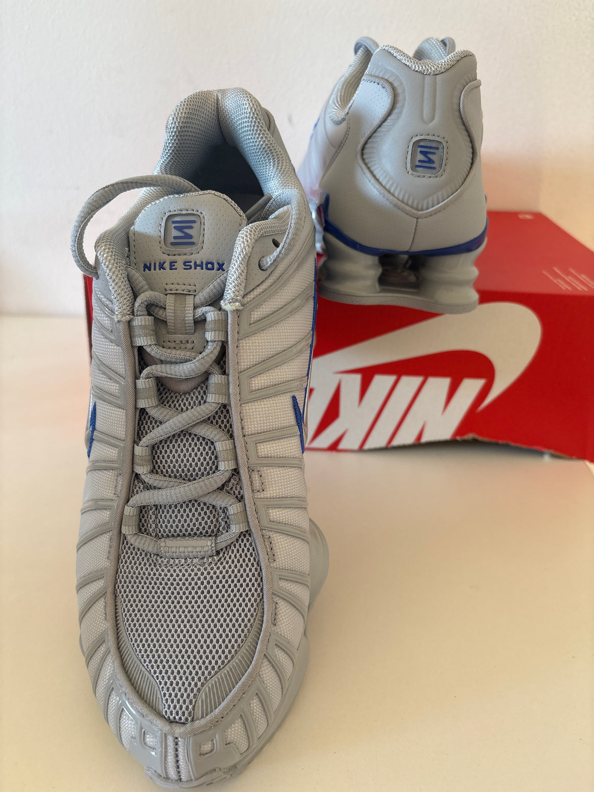 Nike Shox TL in grau/blau, Größe 42