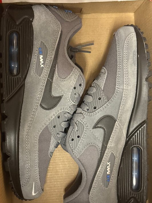 Nike Air Max 90 in grau/schwarz, Größe wählbar