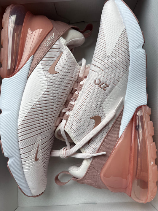 Nike Air Max 270 Größe 42,5 in weiss/roseton