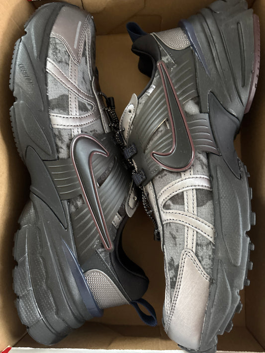 Nike V2K Run in Größe 44,5