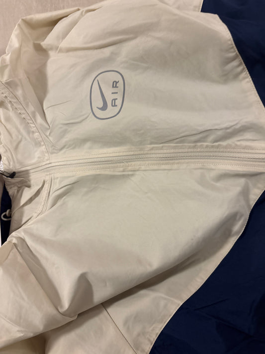 Nike Laufjacke/Windbreaker in creme/dunkelblau, Größe S
