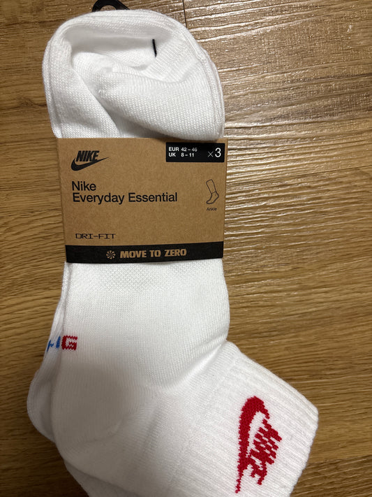 Nike Knöchelhoch Socken, 3er Pack in weiss/bunt , Größe wählbar