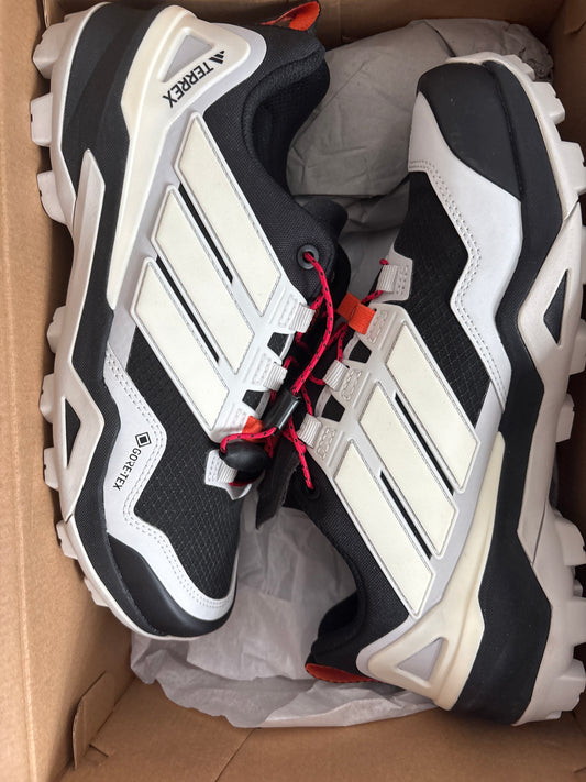 Adidas Terrex Skychaser GTX, grau/schwarz/weiss, Größe wählbar