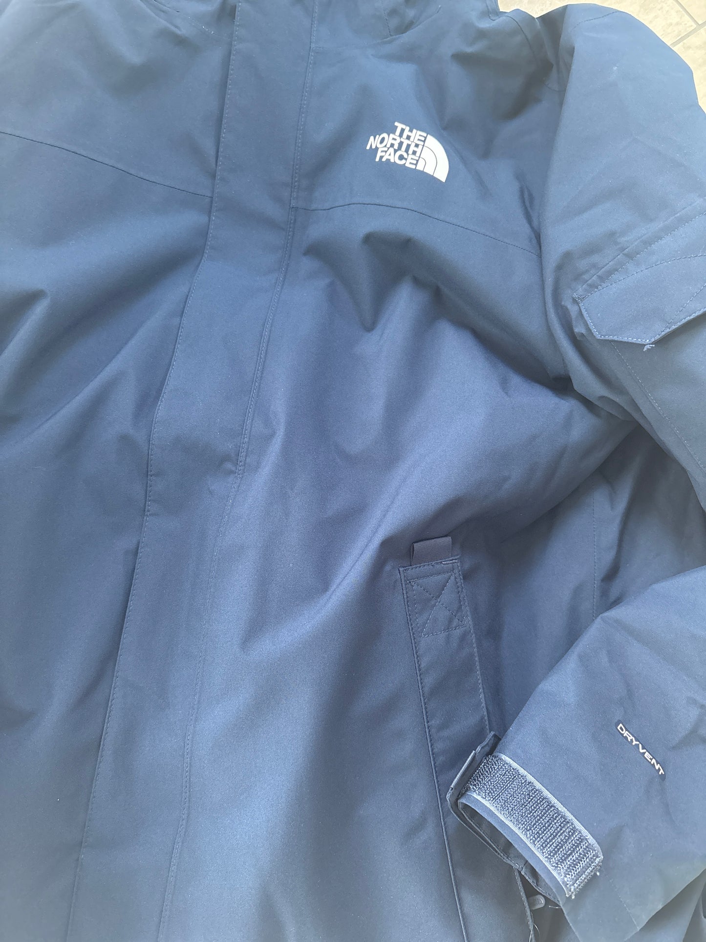 North Face Jacke in dunkelblau Dryvent, Grösse wählbar