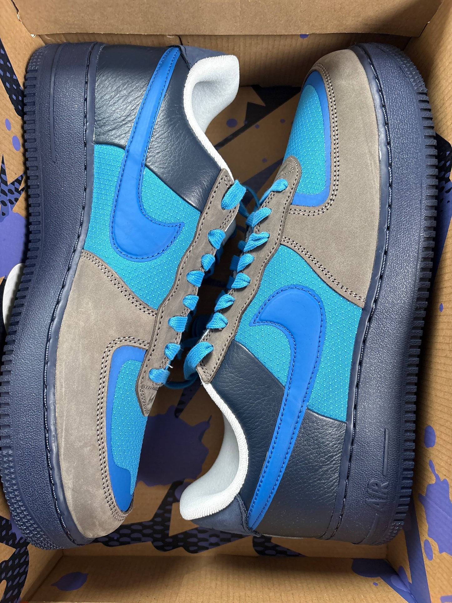 Nike Air Force 1 blau/dunkelblau/braun, Größe 44,5
