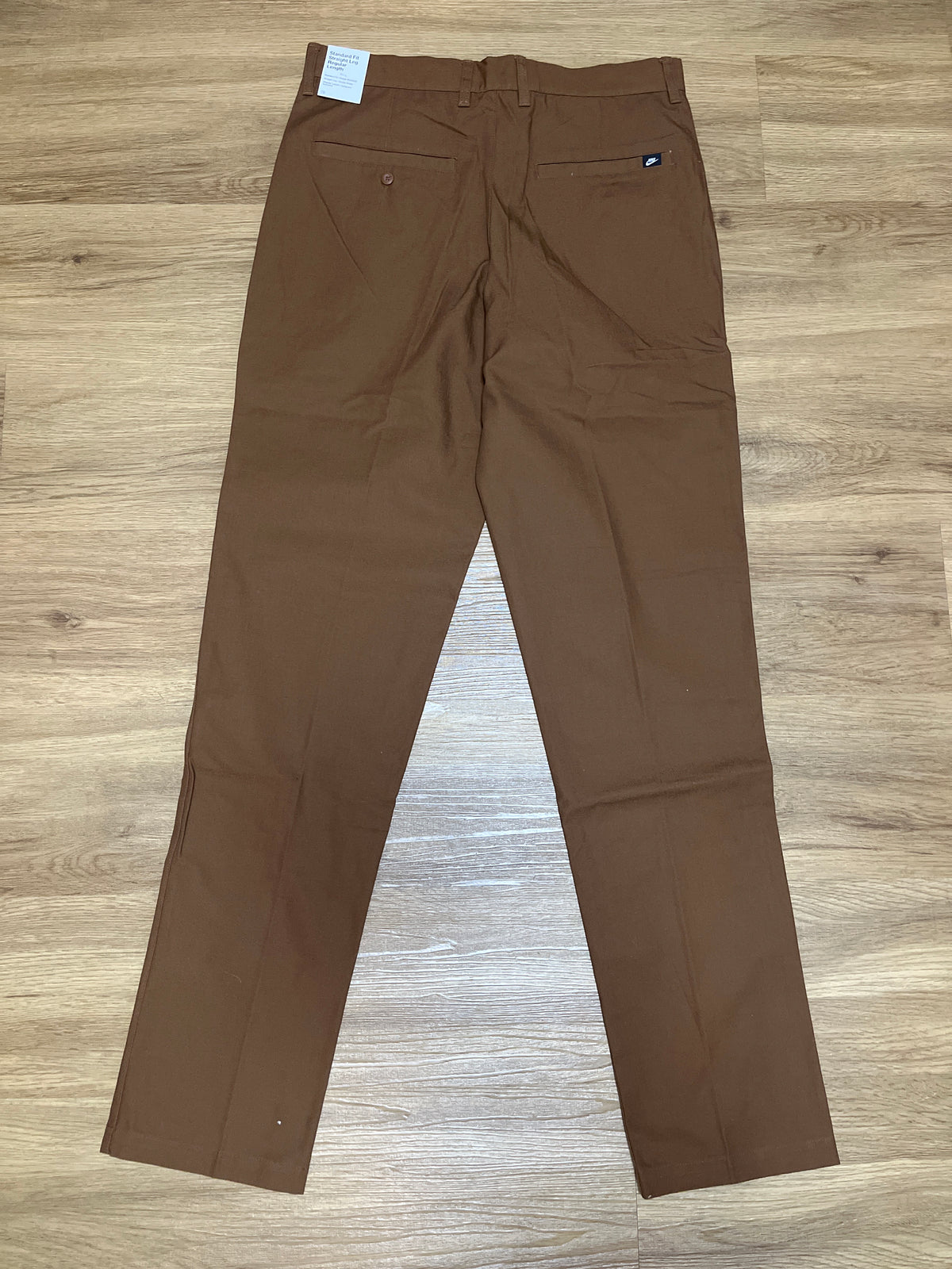 Nike Chino Hose in braun, Größe wählbar