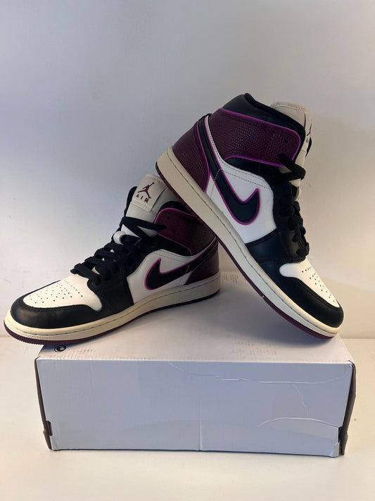 Nike Air Jordan 1 MID, lila/weiss/schwarz, Größe wählbar