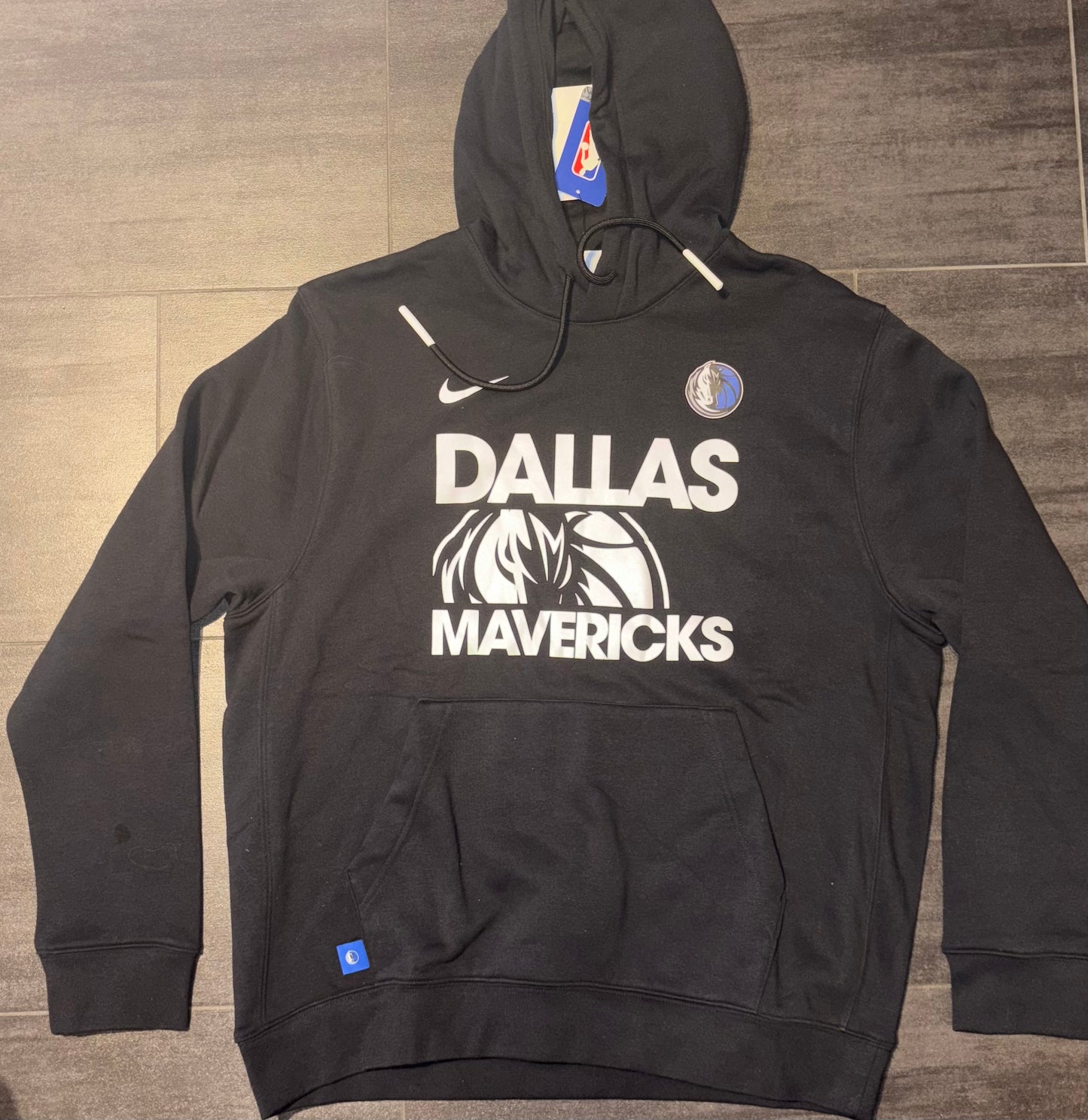 Nike NBA Hoodie Dallas Mavericks, Größe wählbar in schwarz/weiss