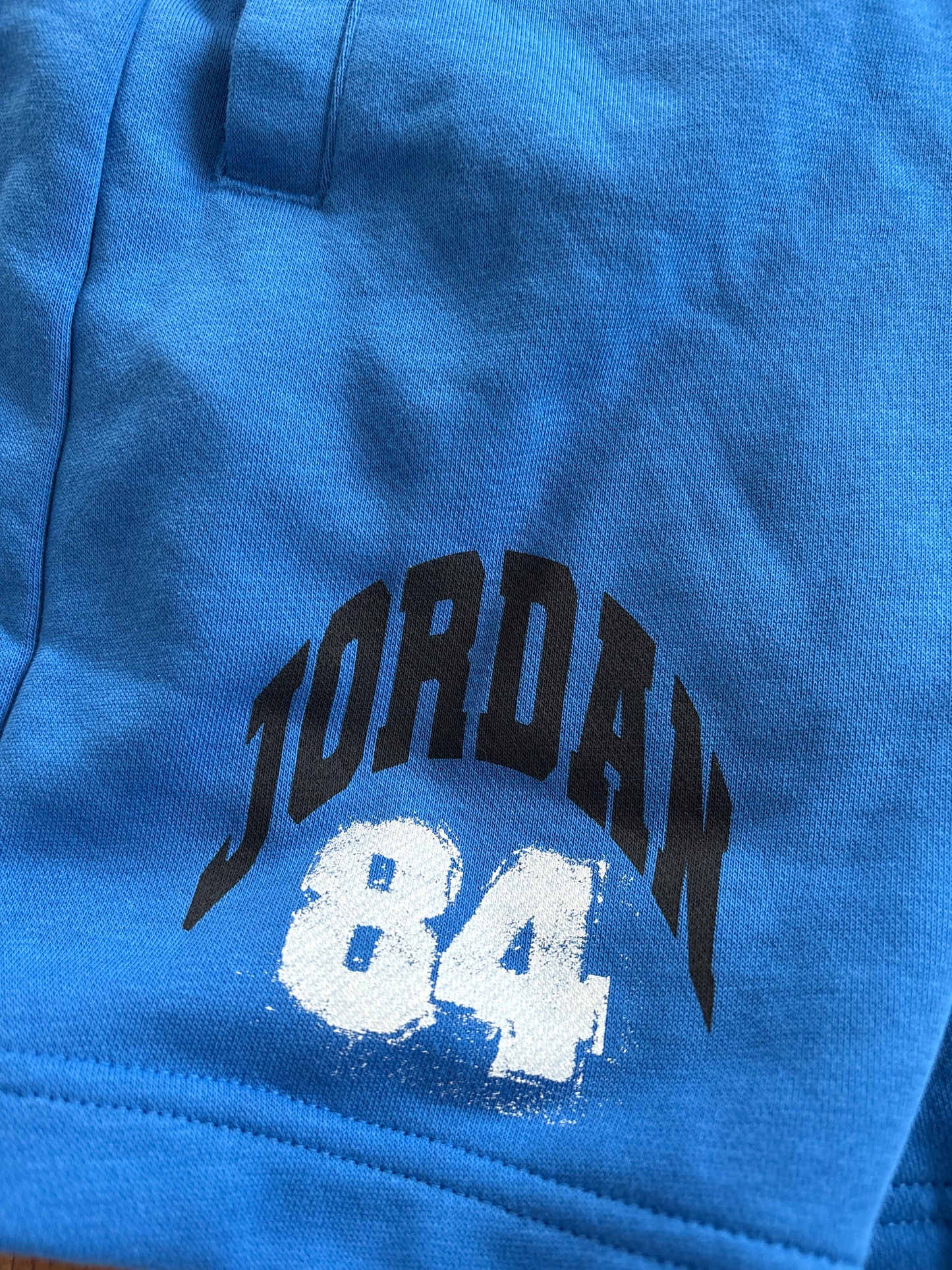 Nike kurze Jordan Hose, blau, Größe M