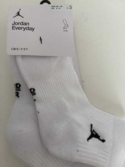 Nike Jordan Socken, 3er Pack in weiss, Größe 38-42