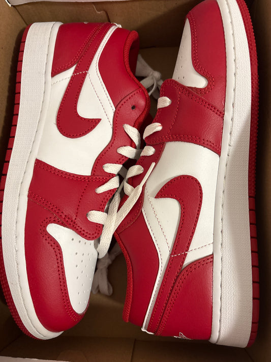 Nike Jordan 1 Low, in weiss/rot, Größe 38,5