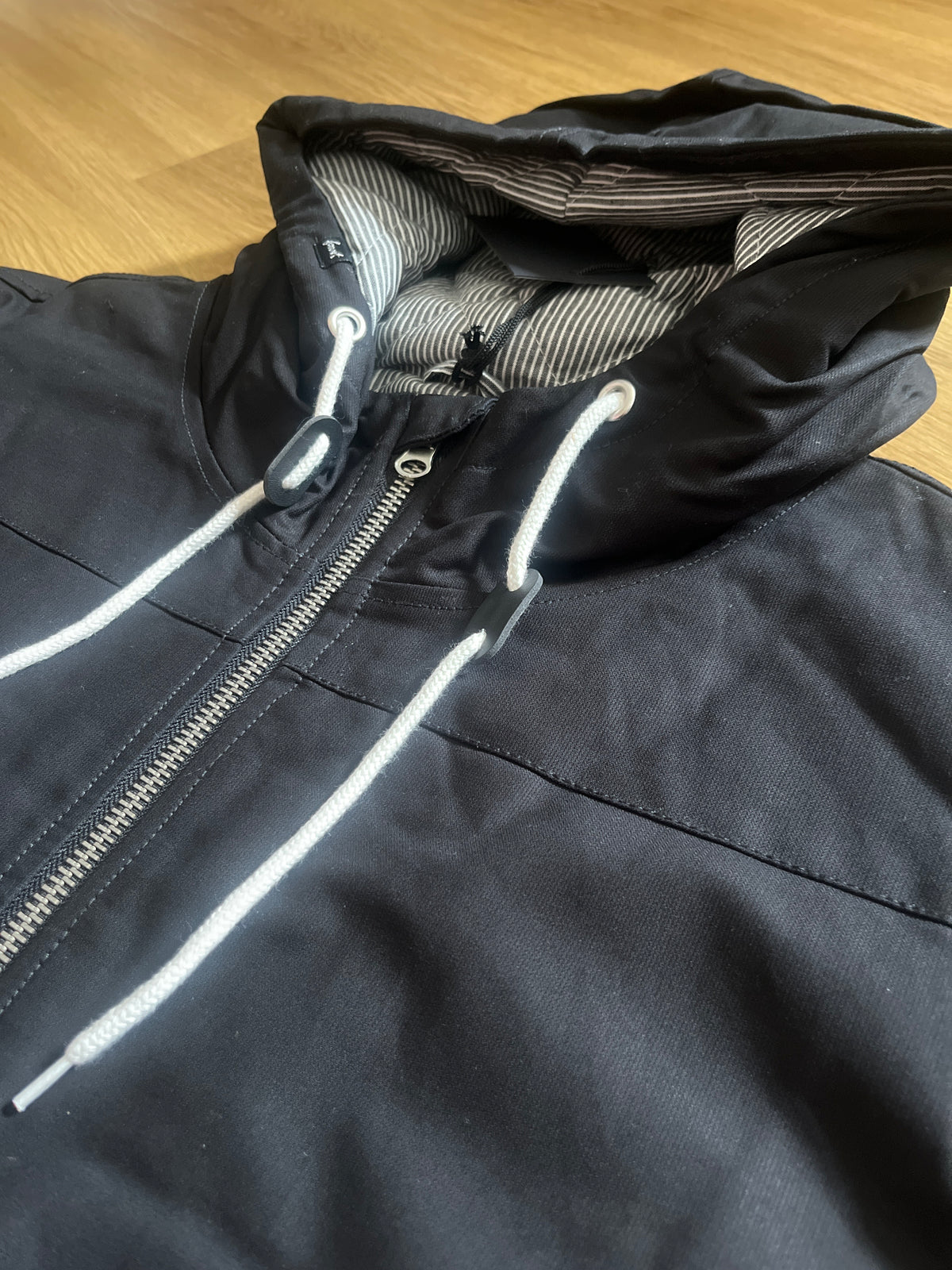 Brandit Forvert Winterjacke in schwarz, Größe XXL