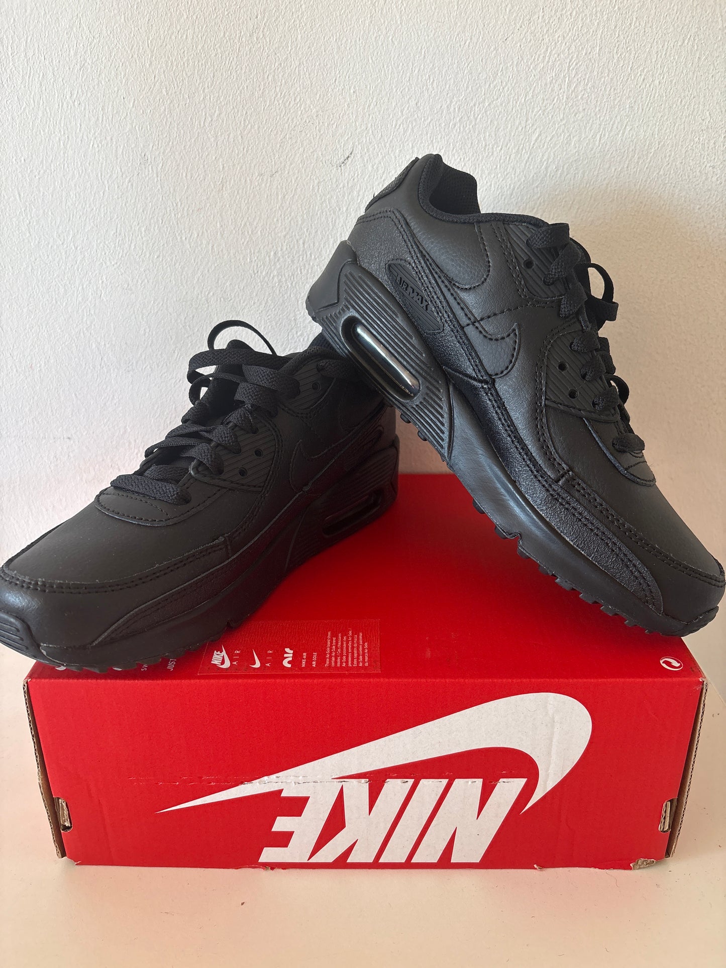 Nike Air Max 90 in schwarz Gr. 36,5