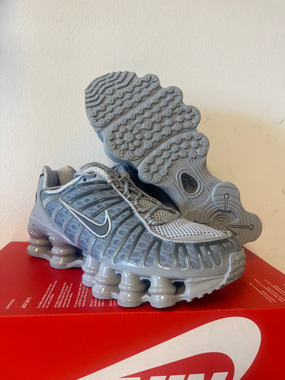 Nike Shox TL in verschiedenen Grautönen, Größe wählbar