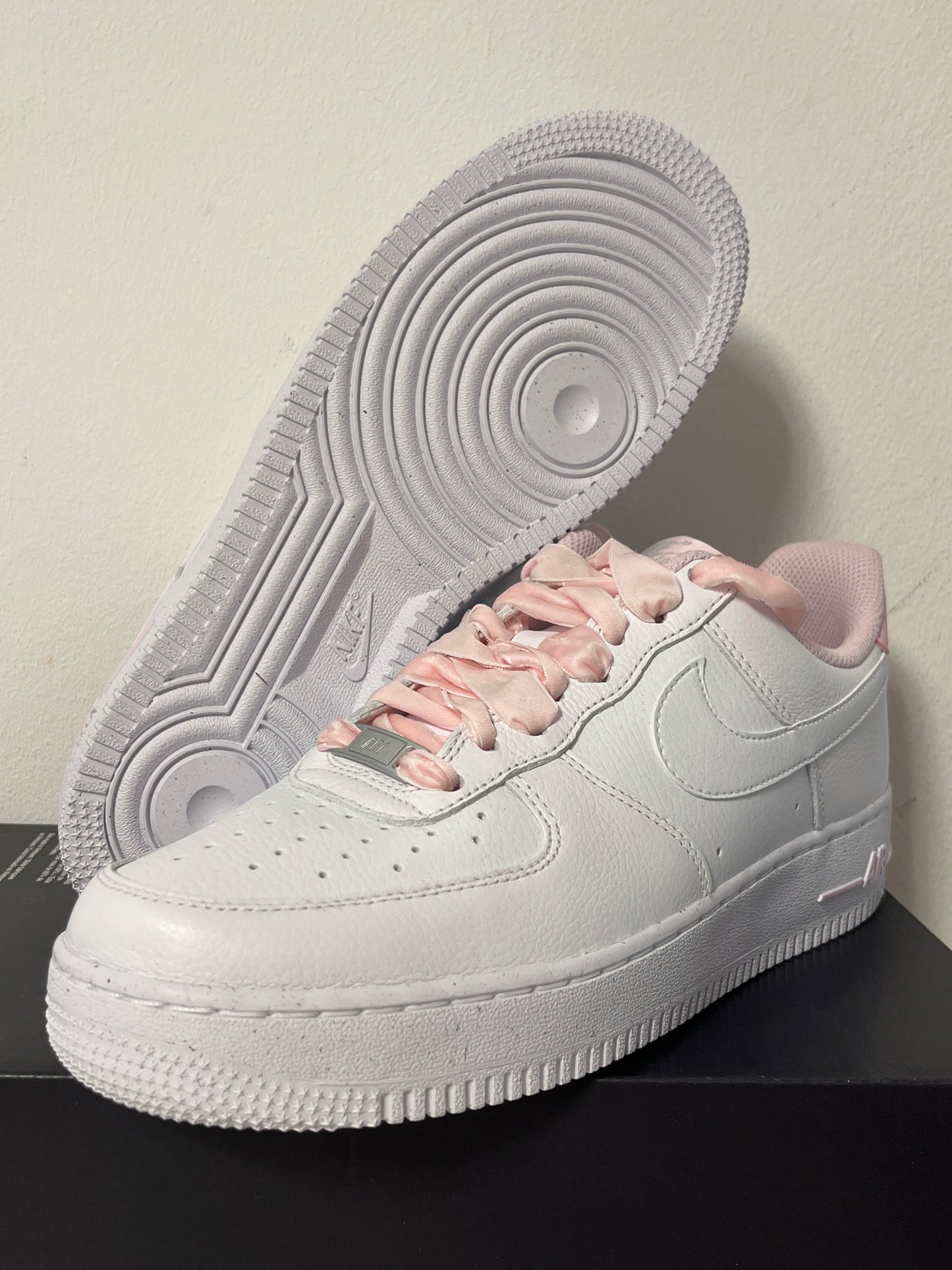 Nike Air Force 1 ´07 Vintage in weiß/rosa, Größe 42