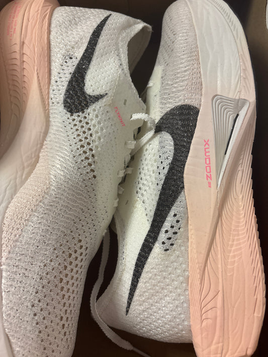 Nike Zoomx Vaporfly next 3 weiss/lachs, Größe 47,5