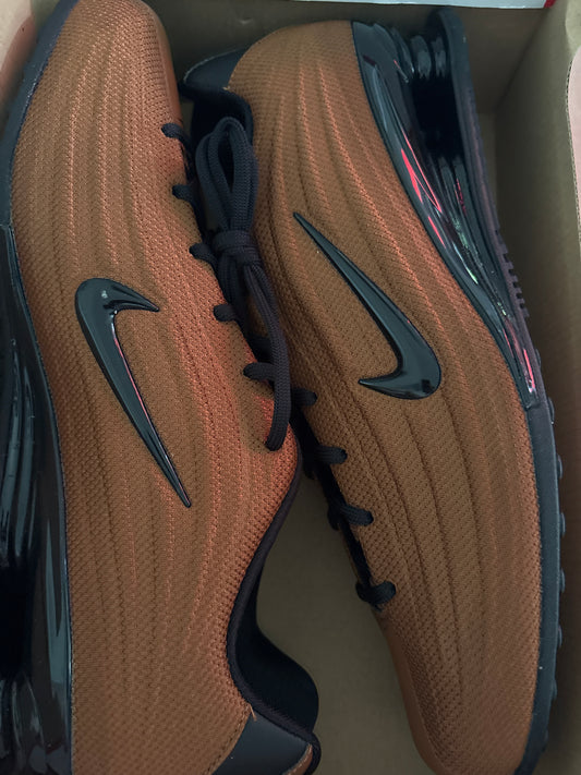 Nike Shox NZ in braun, Größe 42,5