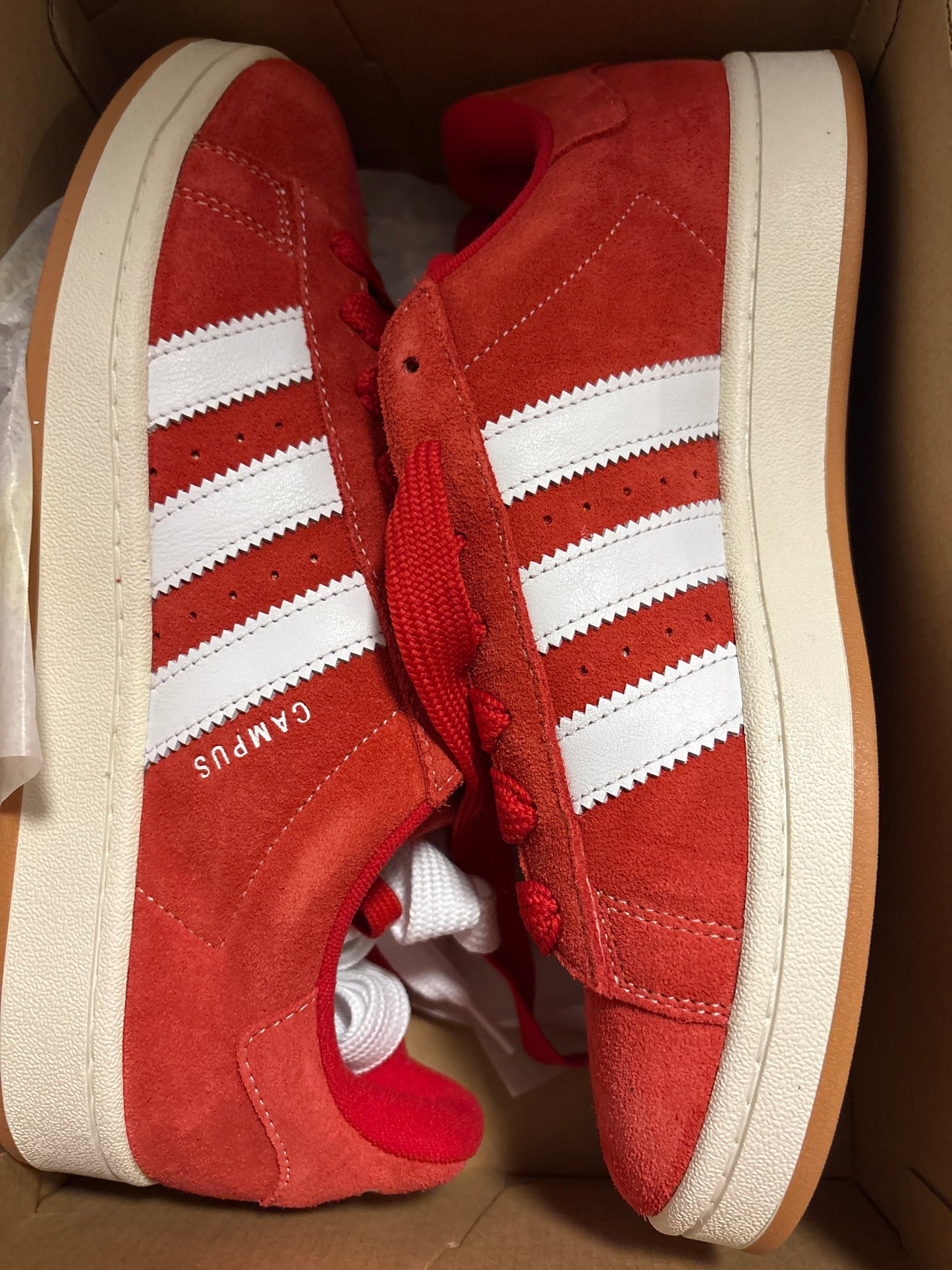 Adidas Campus, rot/weiss, Größe 43 1/3
