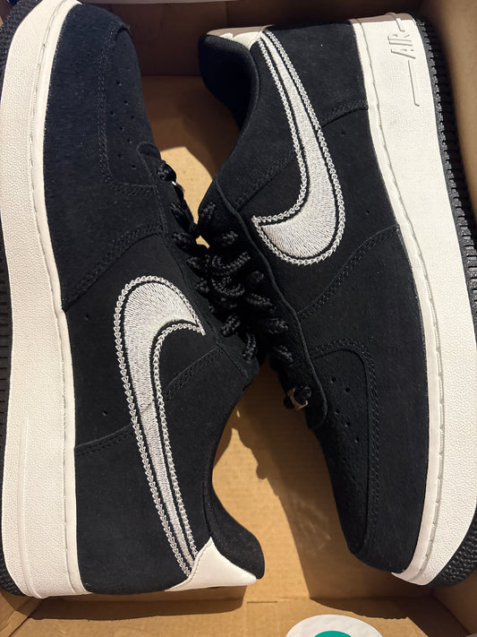 Nike Air Force 1 in schwarz/silber, Gr. Wählbar