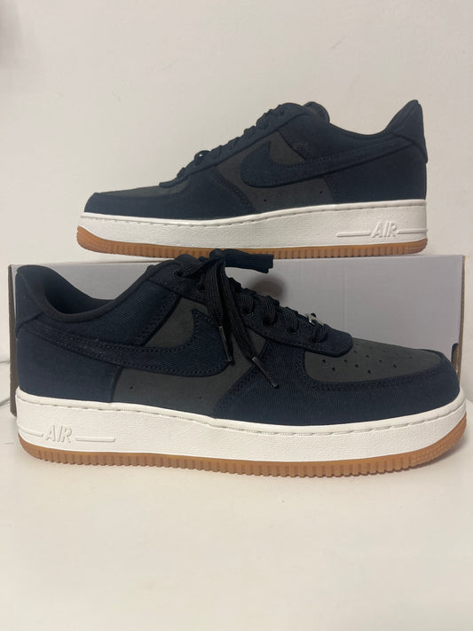 Nike Air Force 1 '07 in schwarz/anthrazit/weiß/braun, Größe 42,5