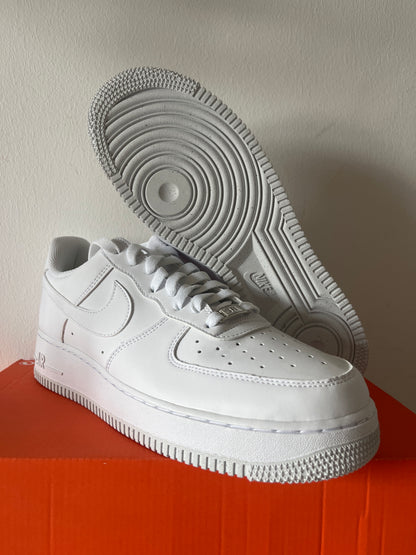 Nike Air Force 1 '07 Next Nature in weiß, Größe 42,5