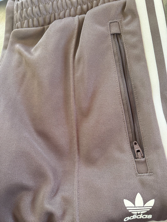 Adidas Damen Jogginghose, Größe S in Braunton/beige
