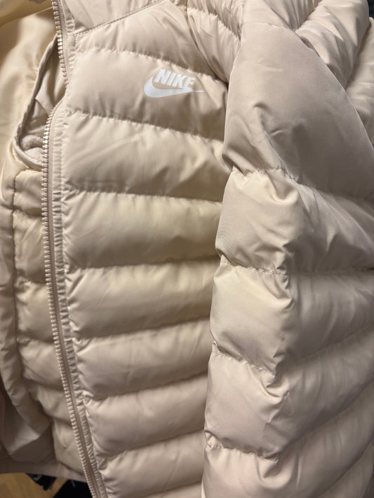 Nike Kinder Winterjacke in beige, Größe wählbar